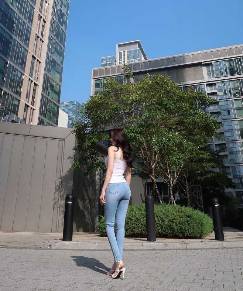 fccdcc89fde625a327cd3cb8491dbb5f-2.jpg